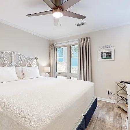 Seascape Lakefront Villas 232